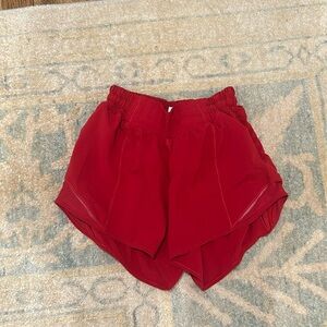 Red lulu shorts